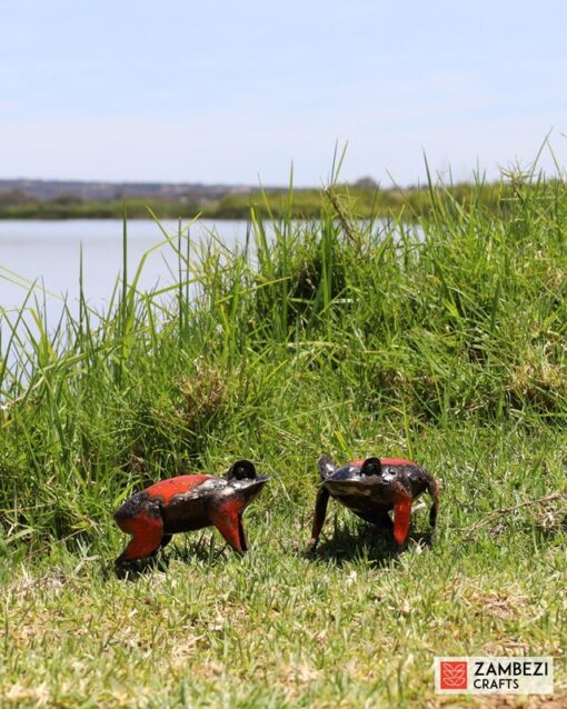 recycled metal frogs