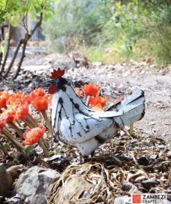 recycled metal hen