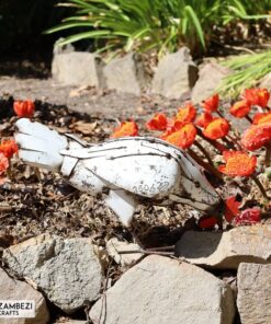 recycled metal hen