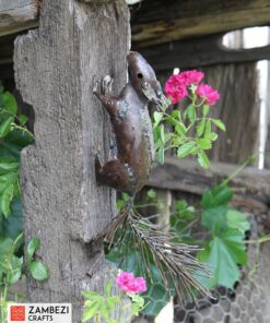 recycled metal squirrel